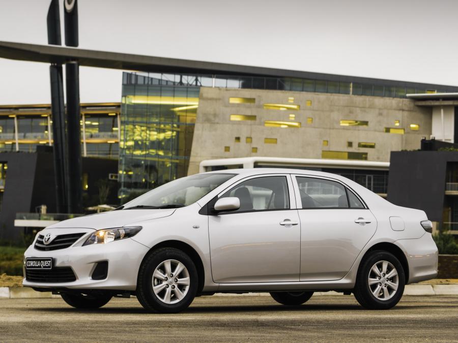  Toyota Corolla Quest 2014 года  (фото 4 из 13)